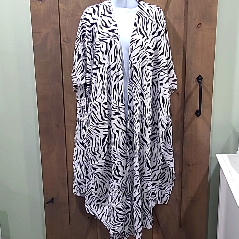 Victoria's Secret Zebra Print Kimono Robe Cover Up